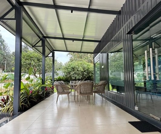 prestige-autumn-leaves-banner